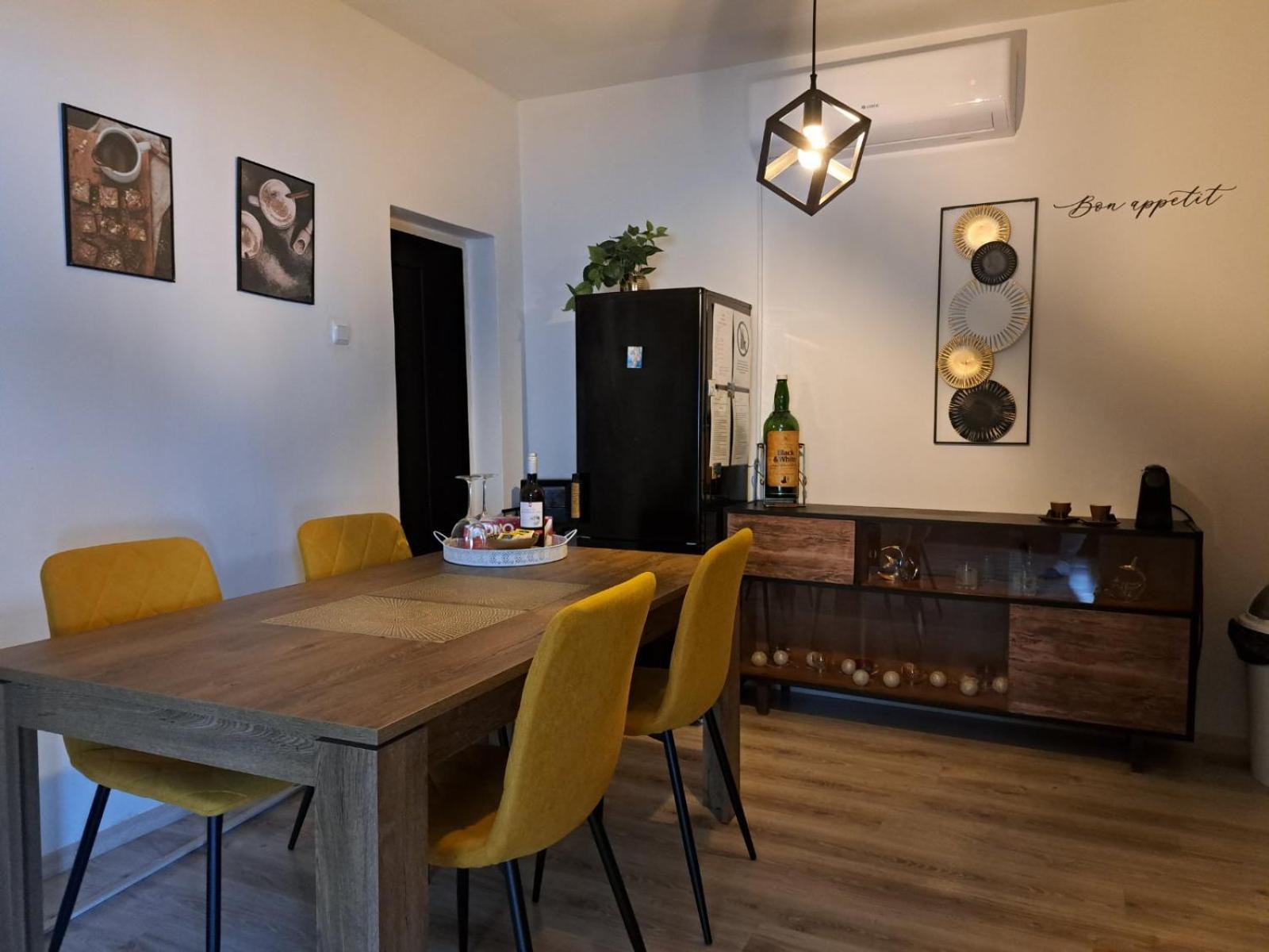 Kuca Za Odmor Alea Rustica Holiday home *